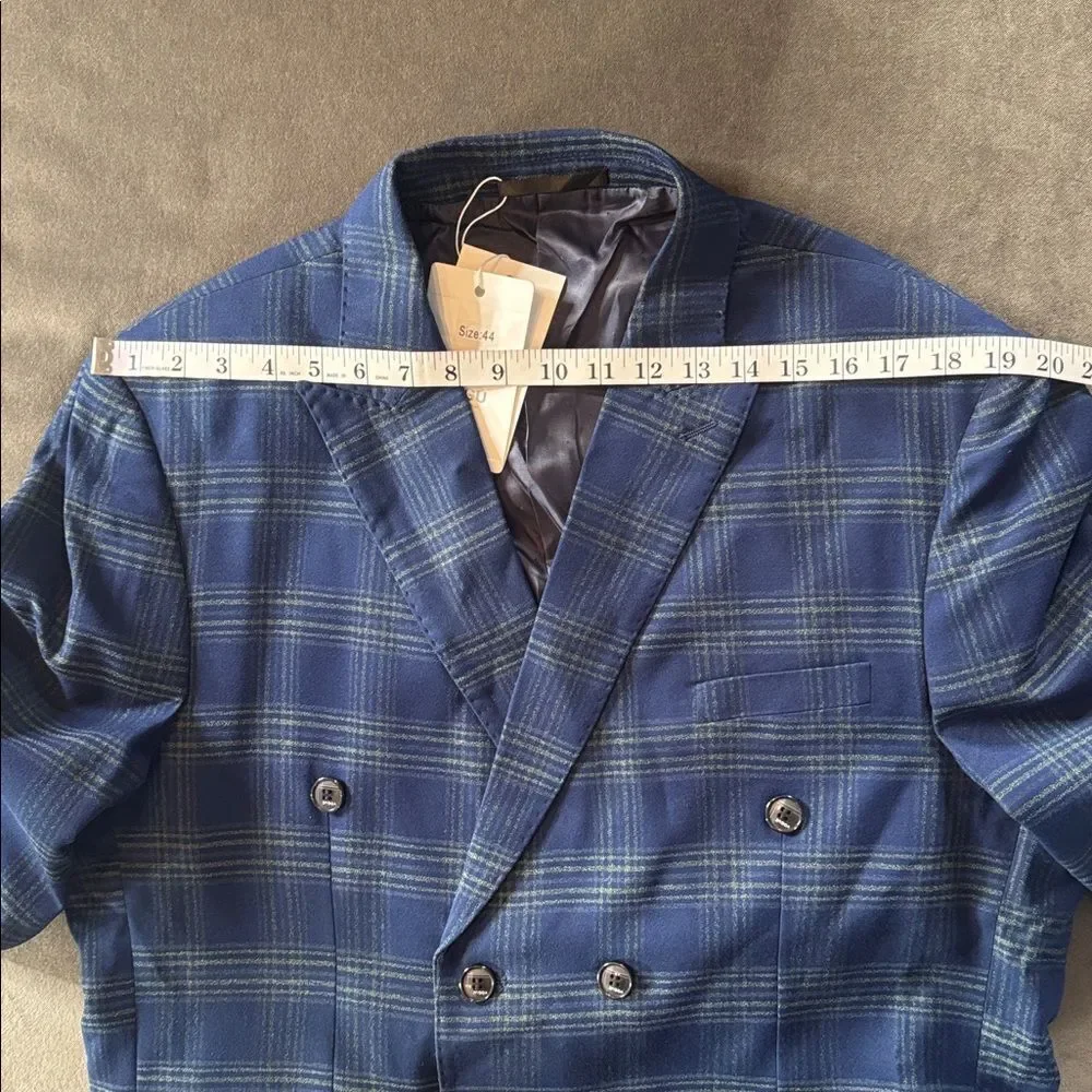 Men’s Blue Plaid 3 Piece Double Breasted Suit Peak Lapel 44 Jacket 40 Pants NEW
